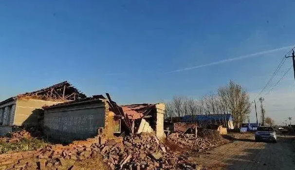 土地權屬有爭議的土地侵權案件如何處理？