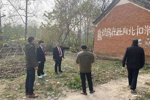 <a href=http://www.zzzttx.com/jingyun/casefwcq/ target=_blank class=infotextkey>房屋拆遷</a>補償久談不妥陷入僵局應積極通過法律途徑解決矛盾