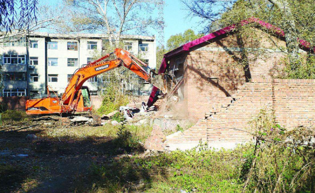 北京市房山區(qū)宅基地上房屋違法強拆案