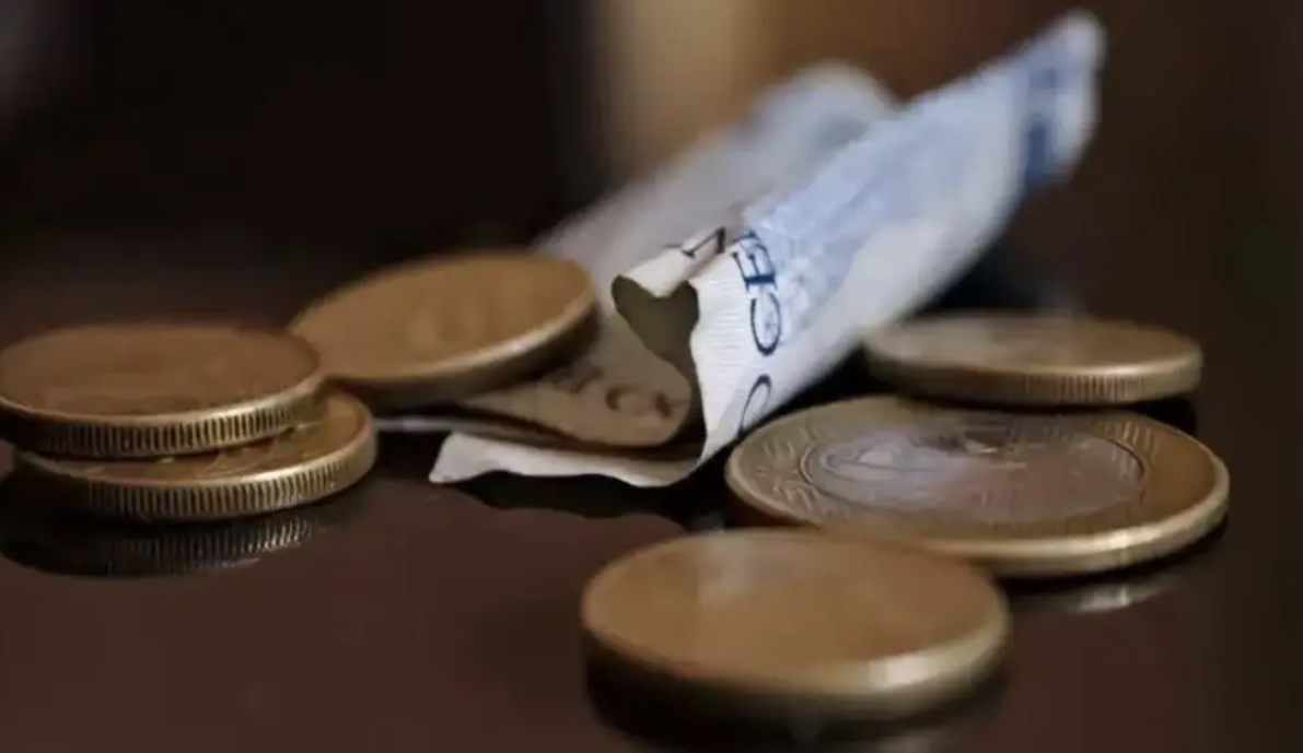 公司如何向法院申請破產清算？