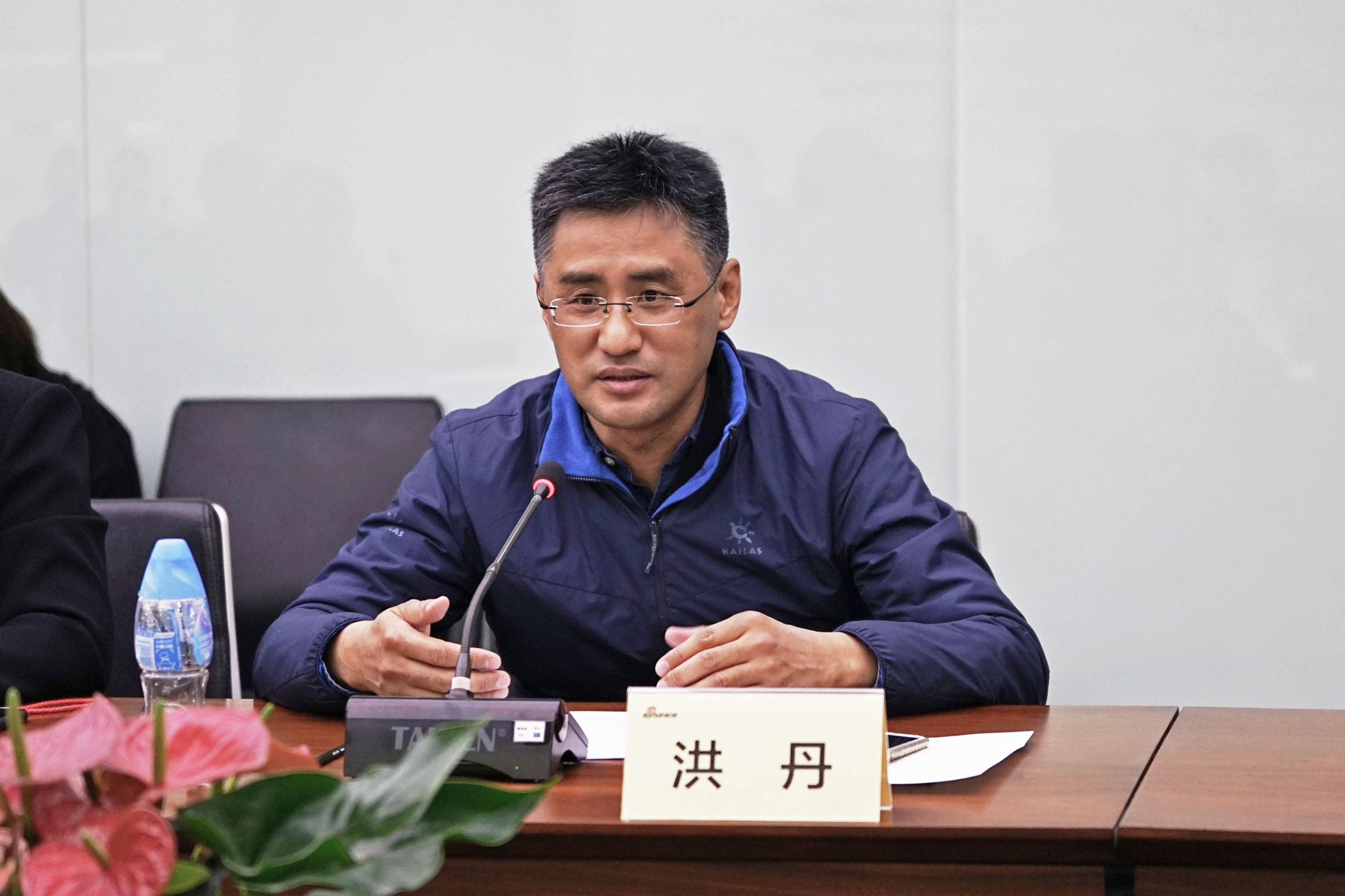 組織理事會(huì)成員洪丹演講