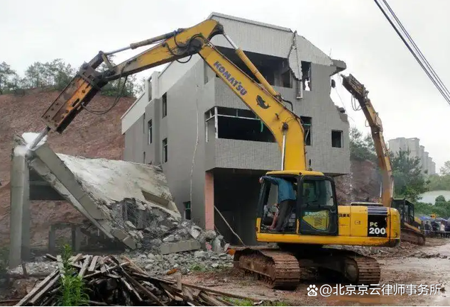 浙江省房屋拆遷案例：政府拆除違法建筑是否合法？當事人又當如何？