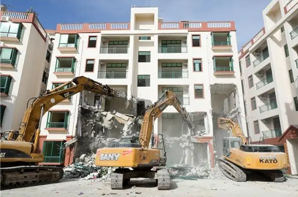 難道無證建筑就是違章建筑嗎？
