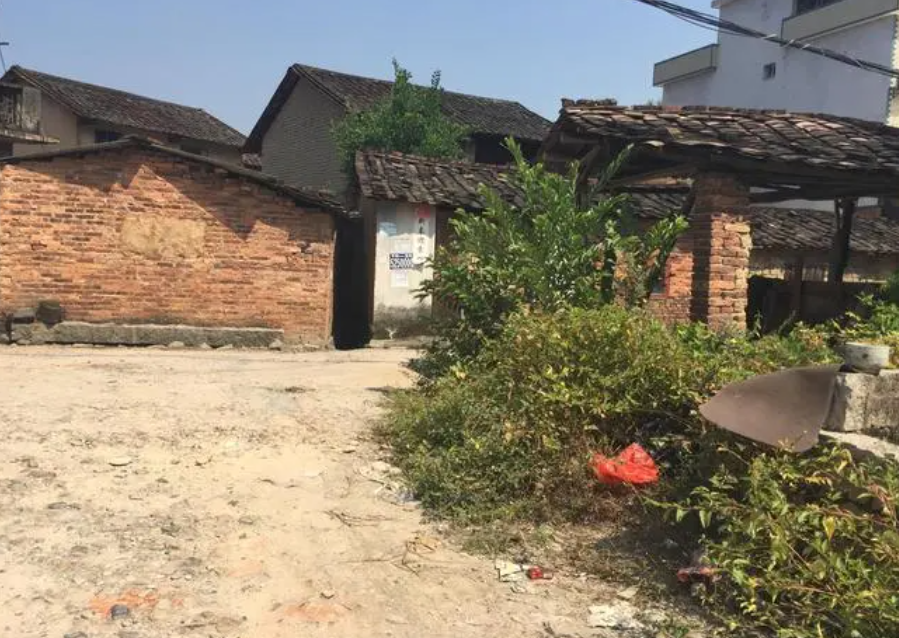 村委會(huì)可以征收村民的土地嗎?