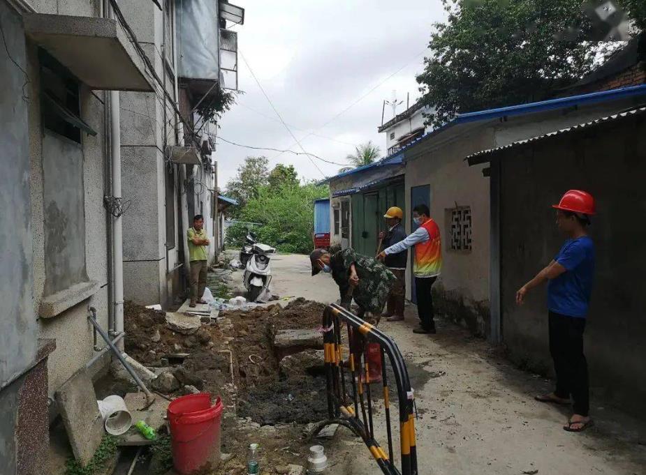 管道堵塞污水外溢致財產受損，物業是否擔責？
